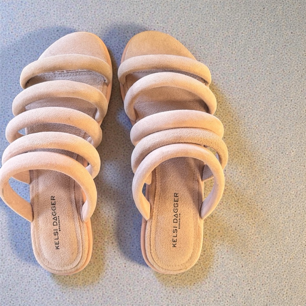 Kelsi Dagger Women's Blush Strappy Sandals